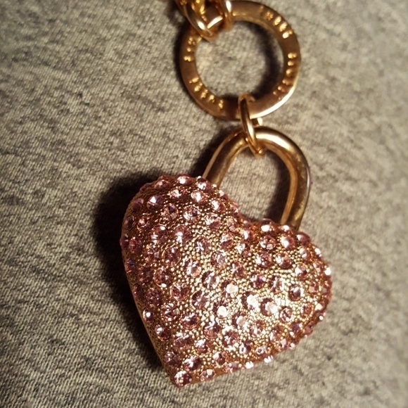 𝅺heart nacklace on a long chain. - Picture 3 of 4